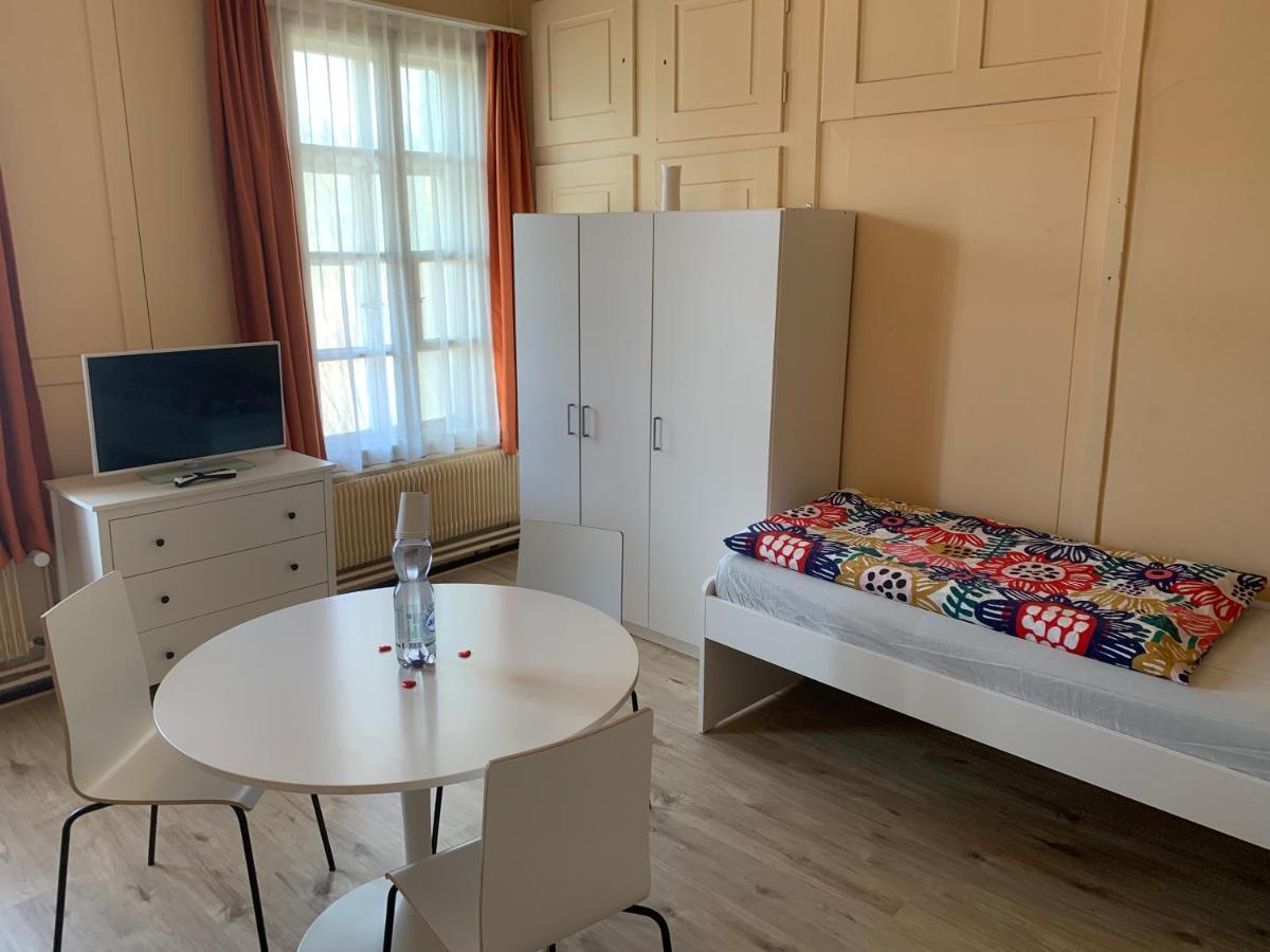 Hotel Schonbrunnen Münchenbuchsee Kültér fotó